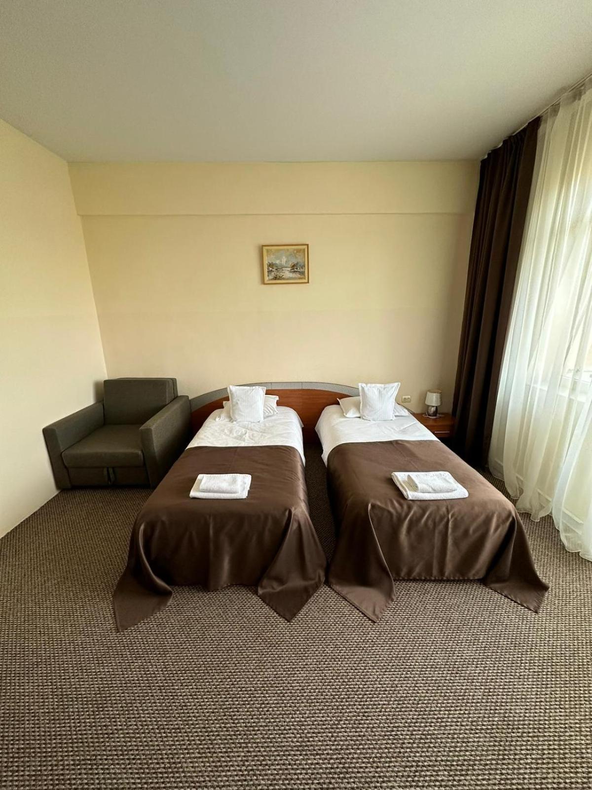 Hotel Diana Bistriţa المظهر الخارجي الصورة