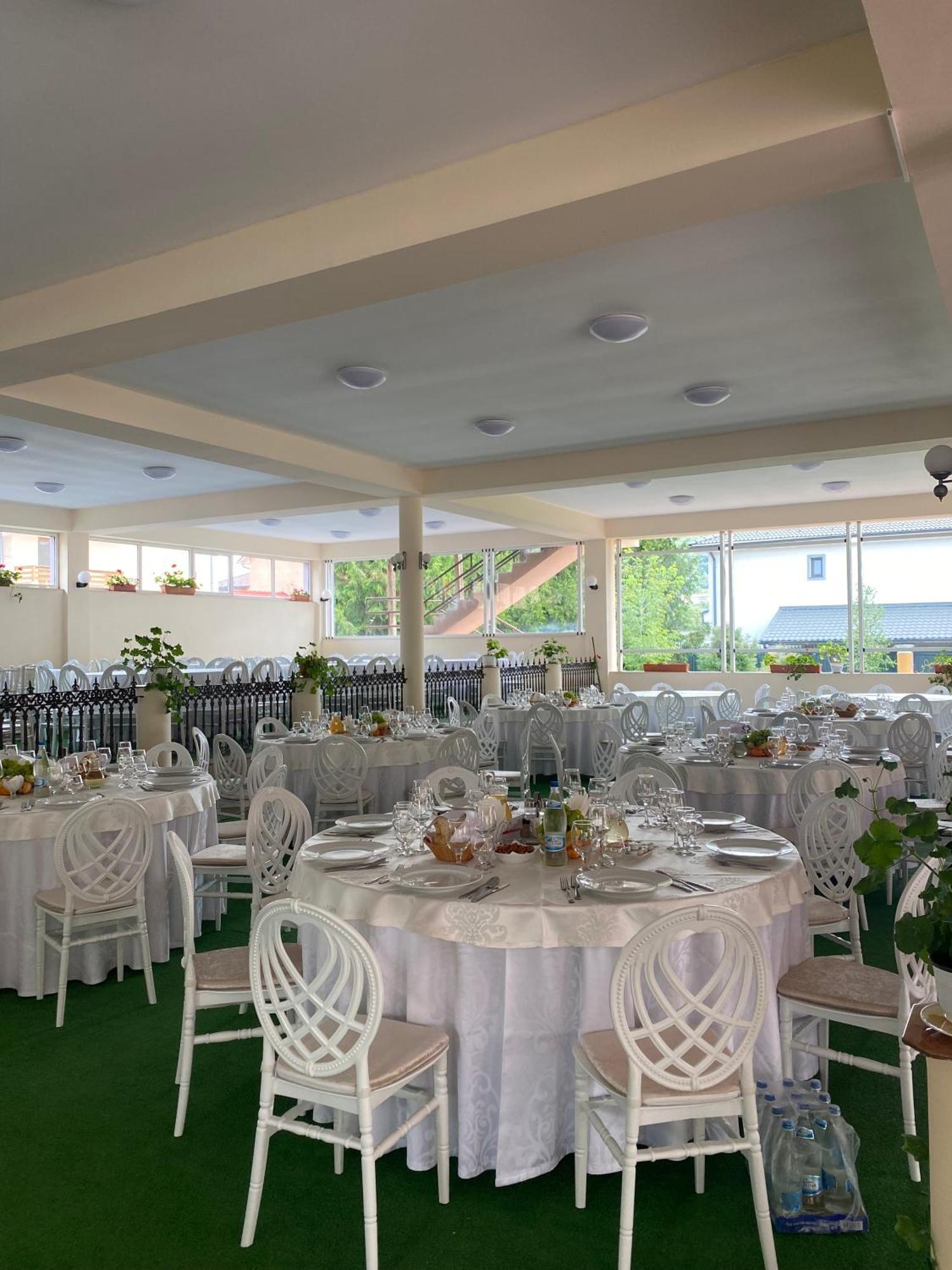 Hotel Diana Bistriţa المظهر الخارجي الصورة