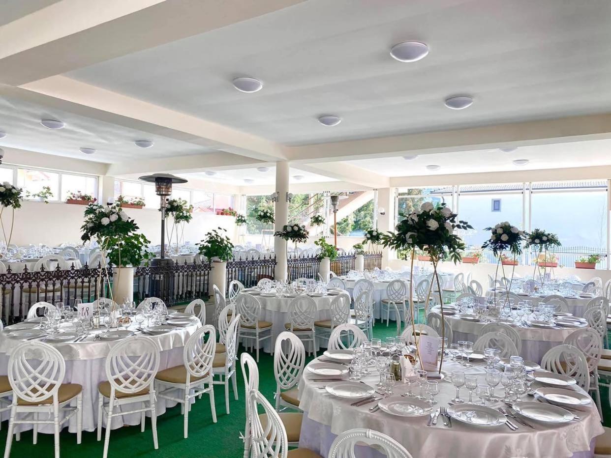 Hotel Diana Bistriţa المظهر الخارجي الصورة